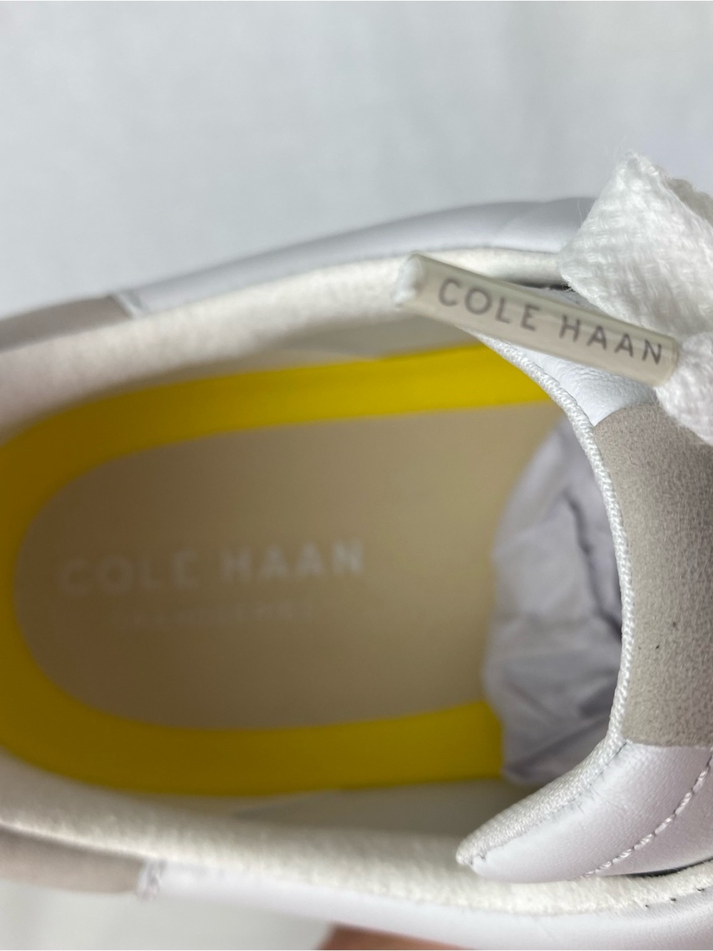 Cole Haan Women’s White Leather 360 Top Spin Sneakers with Tan Trim. 9.5 - Picture 11 of 13